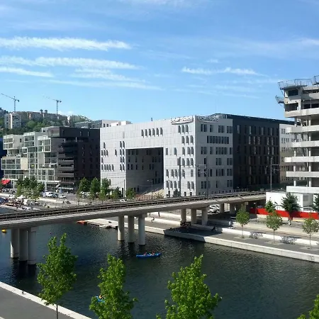 S&c - Vue Coeur Confluence Parking Terrasse *